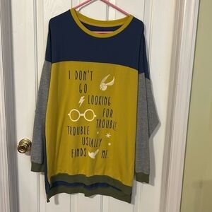 Harry Potter oversized sleep shirt. Size Lg (12-14). Preowned, good condition.